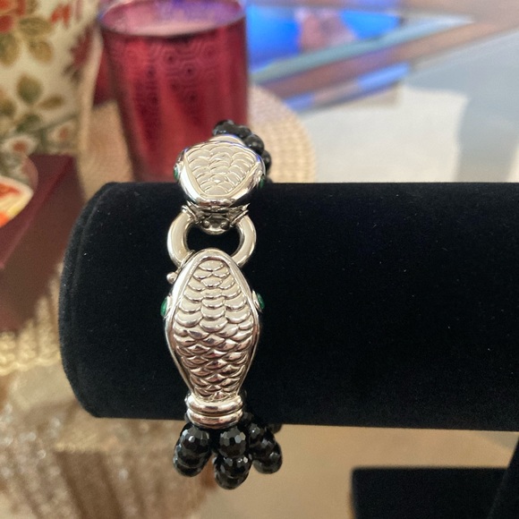 Pre-Loved Faceted Onyx Bead Bracelet/Sterling Silver Snake Head Clasp - Picture 2 of 6